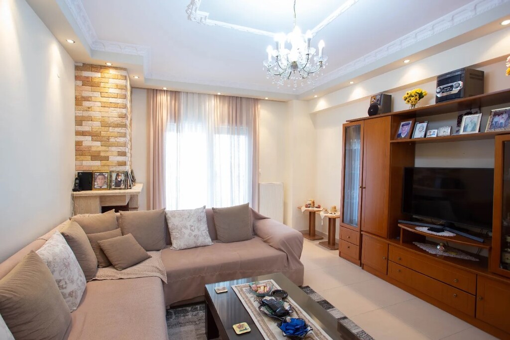 Flat in Thessaloniki, Greece, 92 m² - picture 1