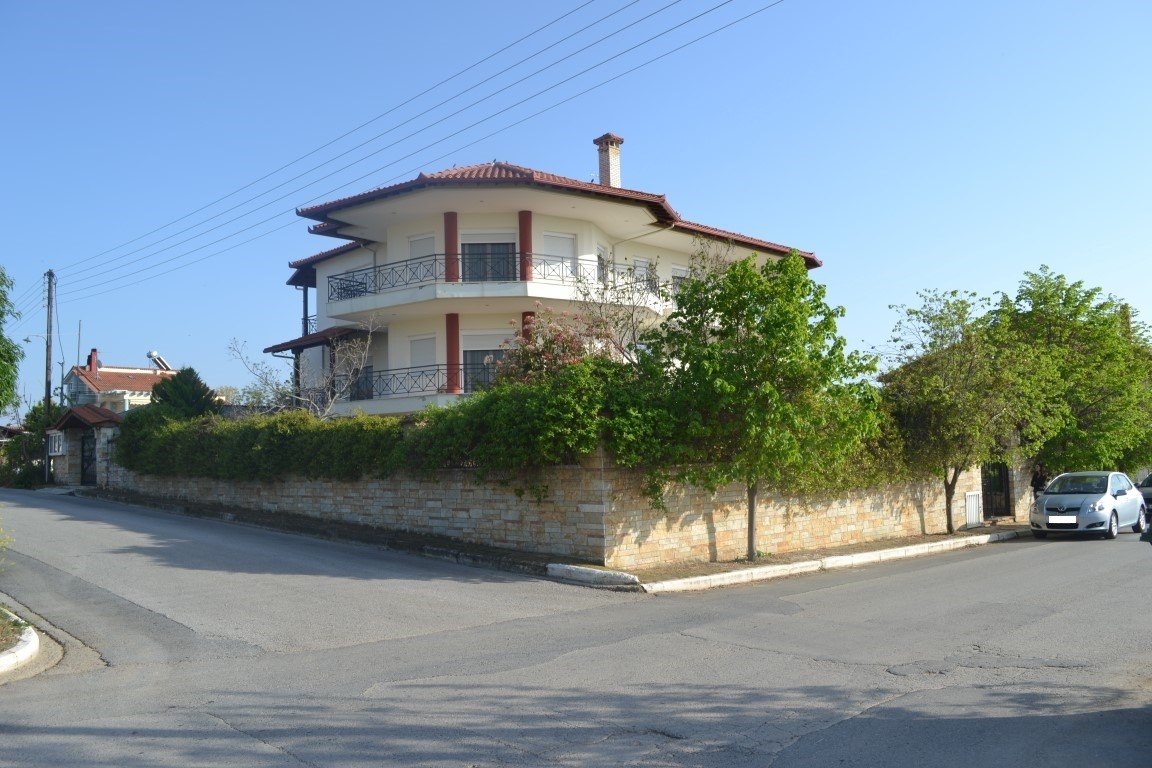 House in Chalkidiki, Greece, 480 m² - picture 1