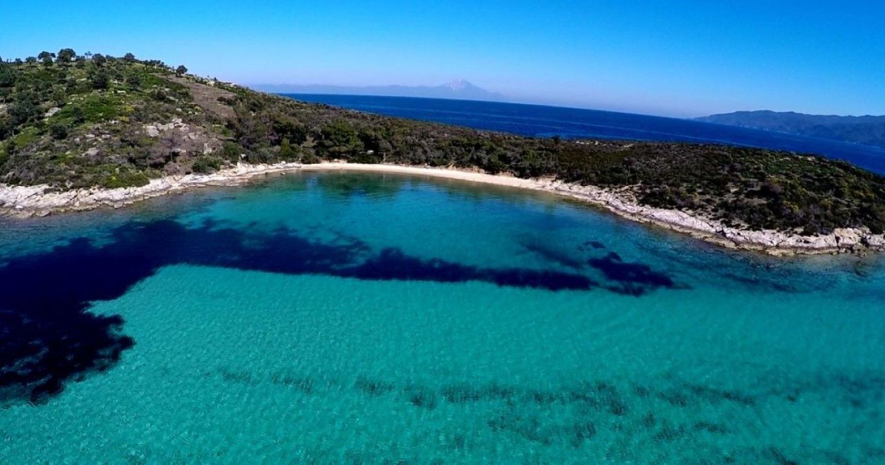 Land in Sithonia, Greece, 37 500 m² - picture 1