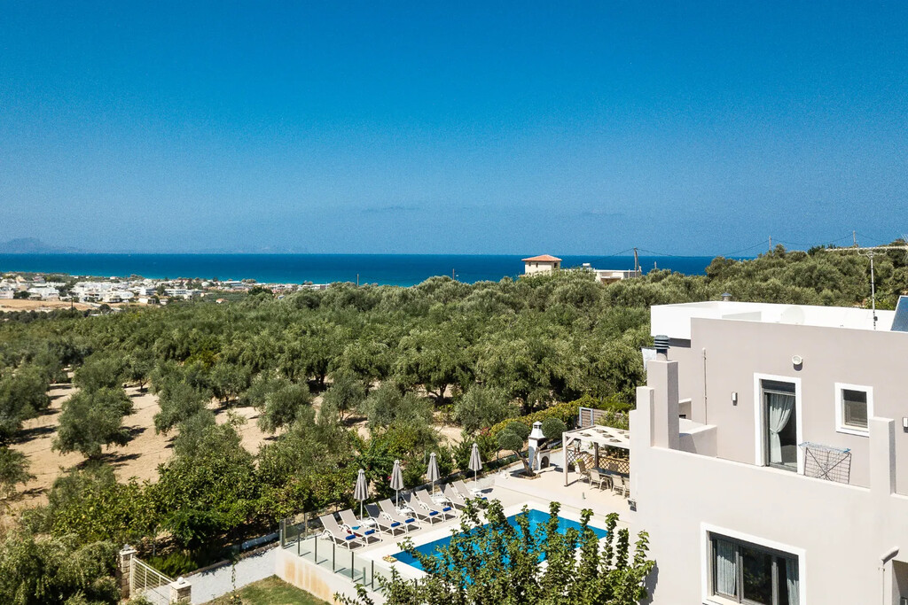 Villa en Heraclión, Grecia, 270 m² - imagen 1