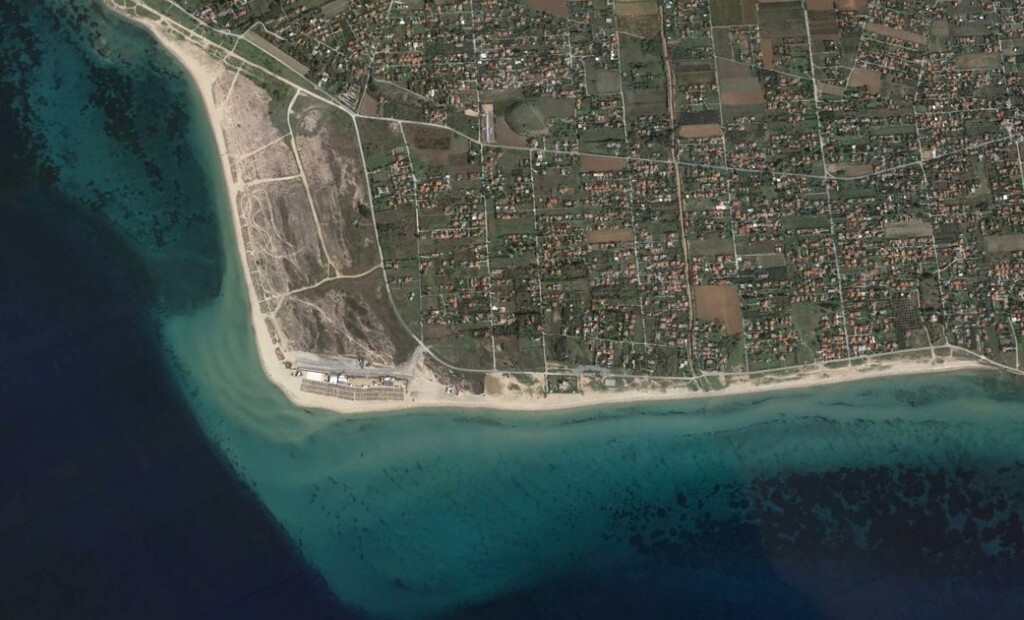 Terreno en Calcídica, Grecia, 2 025 m² - imagen 1