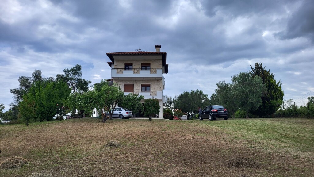 Casa en Kassandra, Grecia, 200 m² - imagen 1