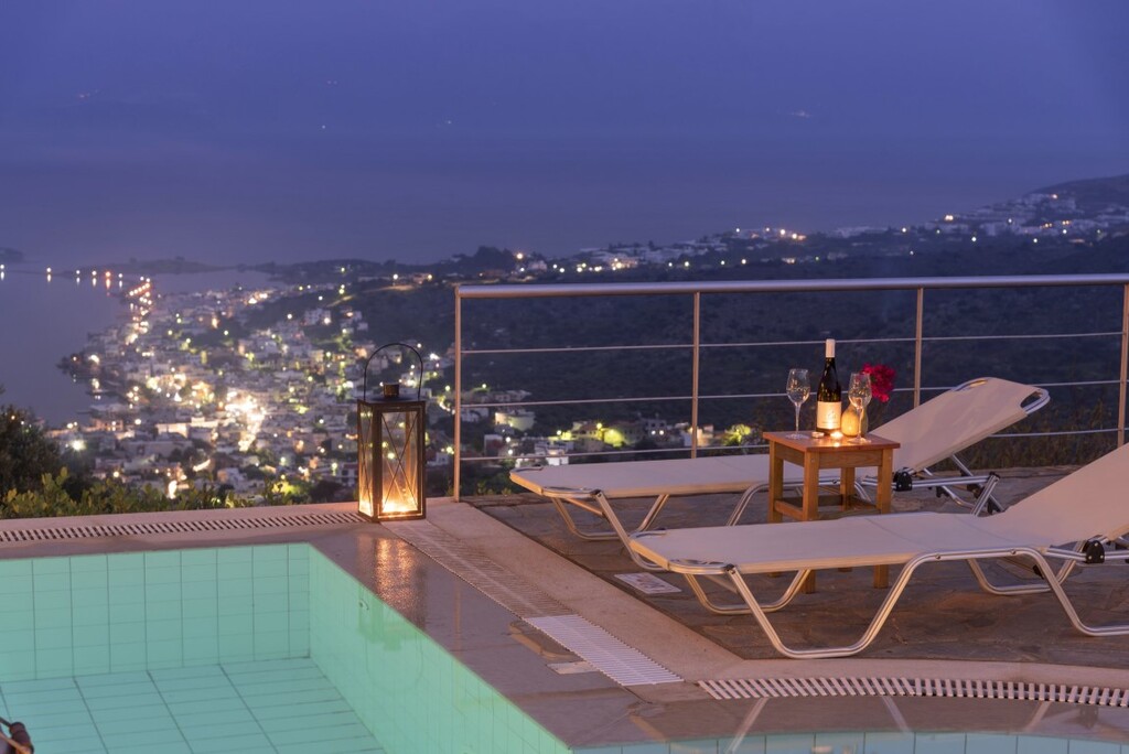 Villa in Heraklion, Griechenland, 230 m² - Foto 1