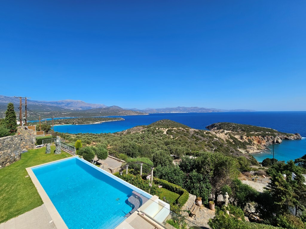 Villa en Heraclión, Grecia, 275 m² - imagen 1