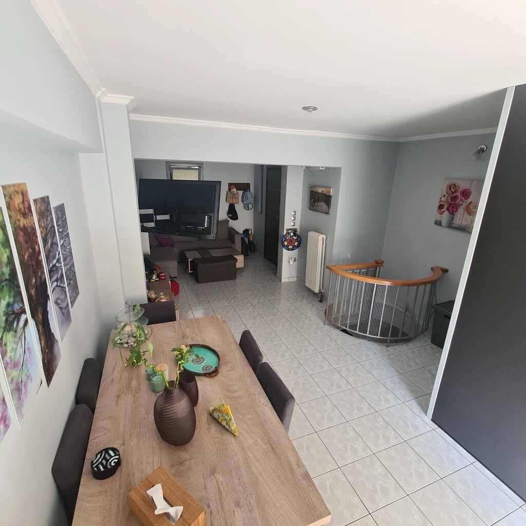 Maisonnette à Athènes, Grèce, 84 m² - image 1