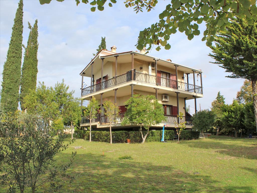 Casa en Olympiaki Akti, Grecia, 220 m² - imagen 1