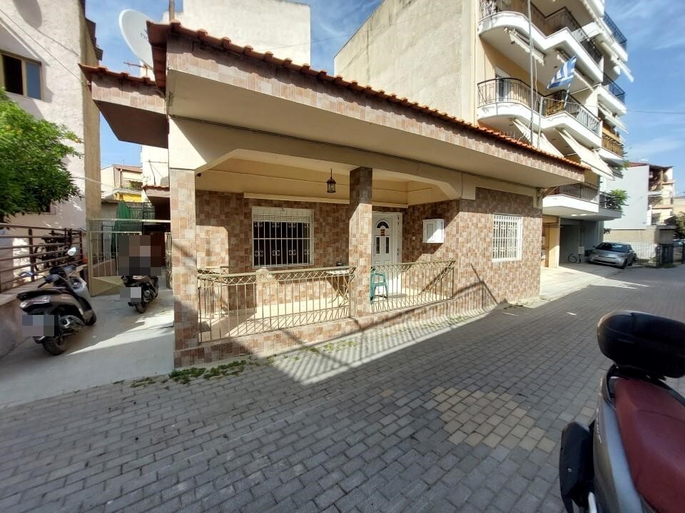Casa en Salónica, Grecia, 95 m² - imagen 1