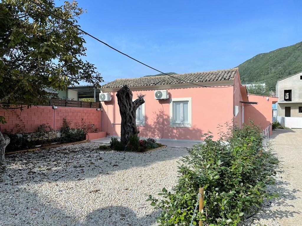 Maison à Corfou, Grèce, 130 m² - image 1