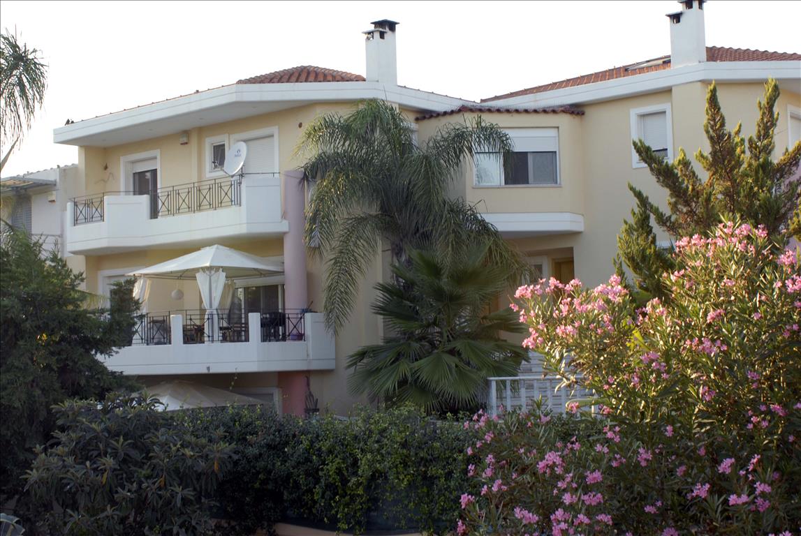 Maisonette en Atenas, Grecia, 245 m² - imagen 1