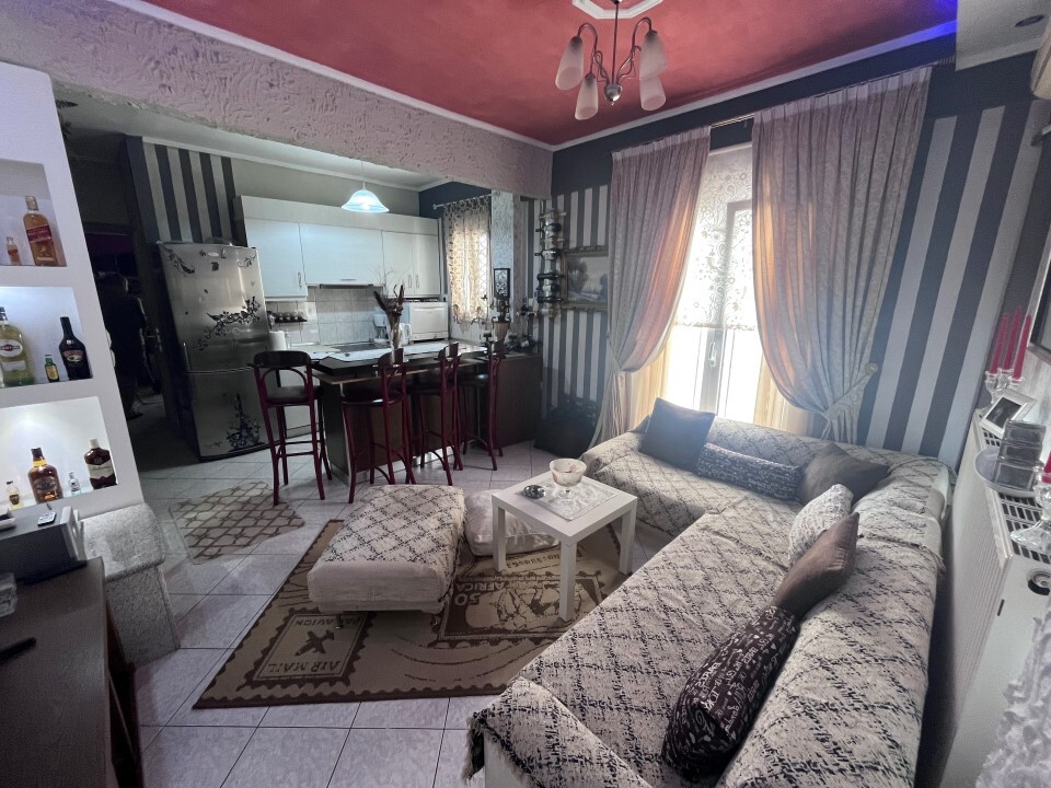 Flat in Thessaloniki, Greece, 80 m² - picture 1