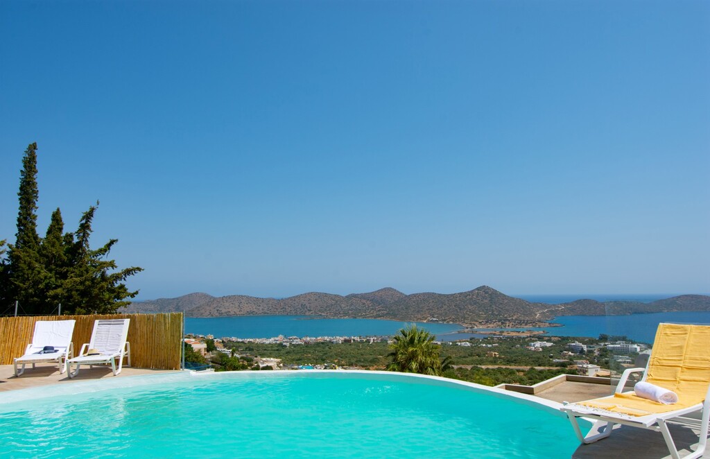 Villa in Heraklion, Greece, 250 m² - picture 1