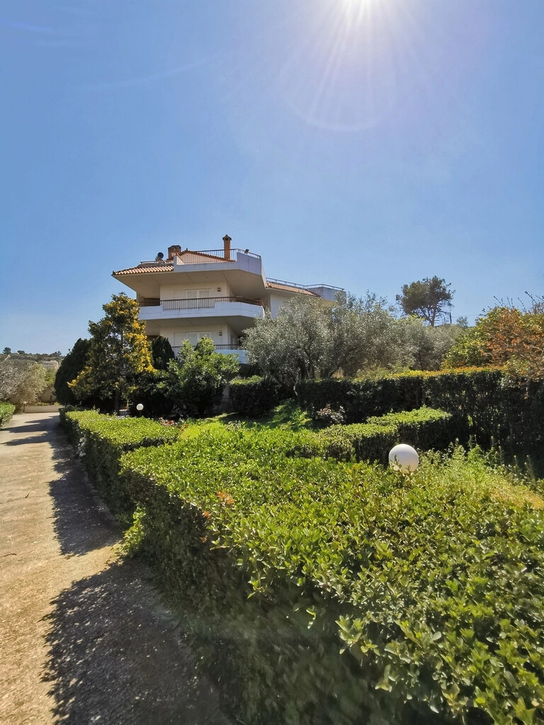Haus in Attika, Griechenland, 520 m² - Foto 1