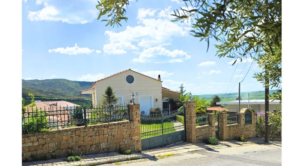 Casa en Salónica, Grecia, 360 m² - imagen 1