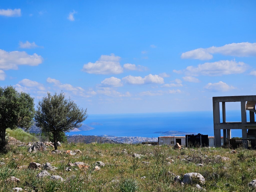 Grundstück in Heraklion, Griechenland, 2 454 m² - Foto 1