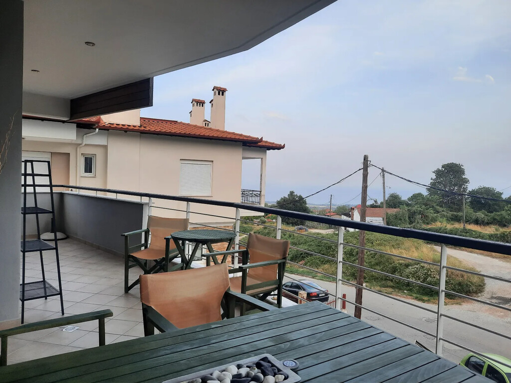 Wohnung in Olympiaki Akti, Griechenland, 70 m² - Foto 1