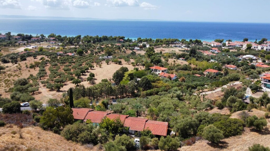 Flat in Sithonia, Greece, 40 m² - picture 1