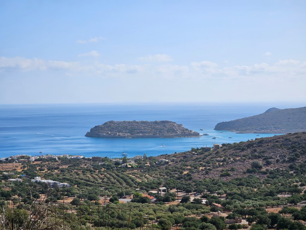 Terrain à Héraklion, Grèce, 14 549 m² - image 1