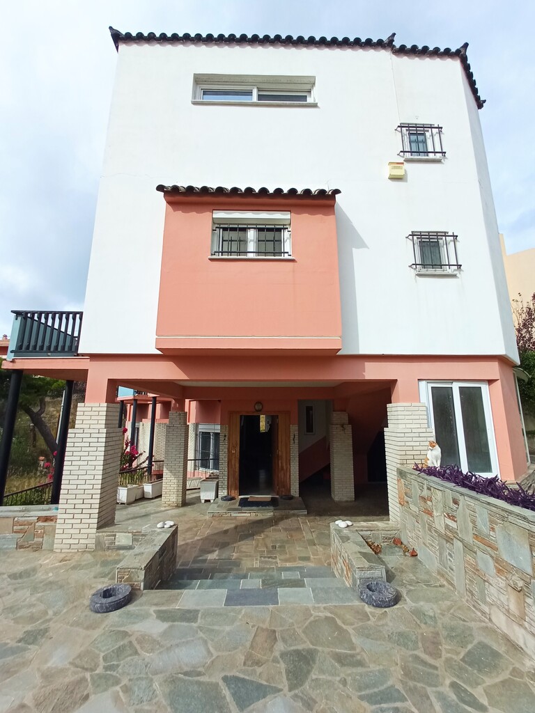 House in Athens, Greece, 540 m² - picture 1