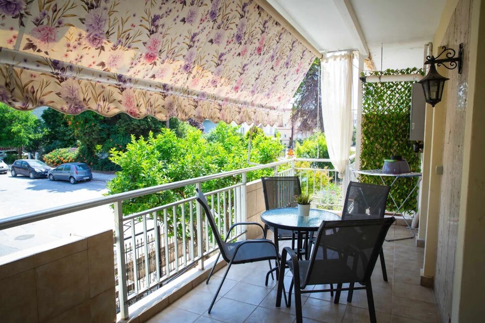 Piso en Salónica, Grecia, 84 m² - imagen 1