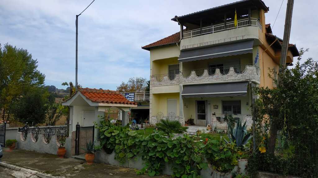 Maisonette in Olympiaki Akti, Greece, 230 m² - picture 1