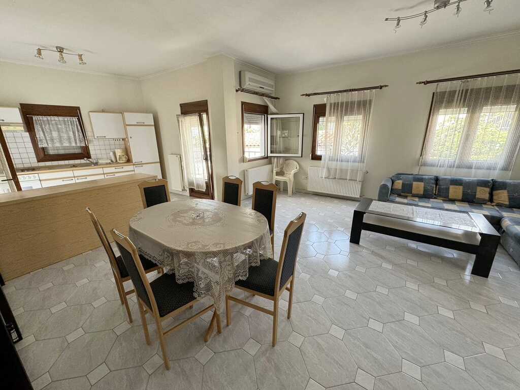 Appartement à Olympiaki Akti, Grèce, 80 m² - image 1