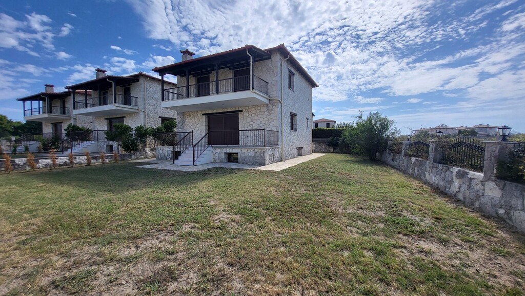 Casa en Kassandra, Grecia, 240 m² - imagen 1