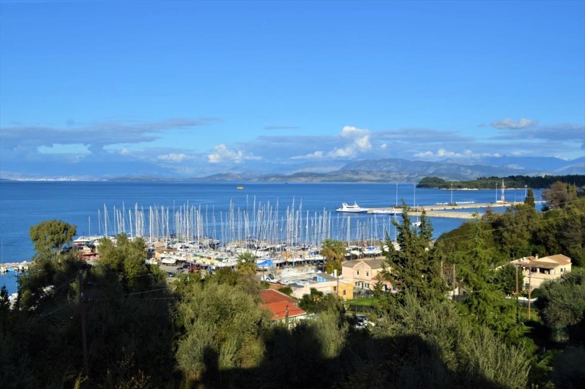 Casa en Corfú, Grecia, 350 m² - imagen 1