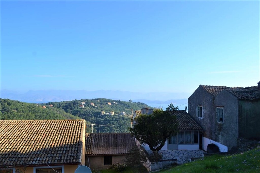 Casa en Corfú, Grecia, 164 m² - imagen 1