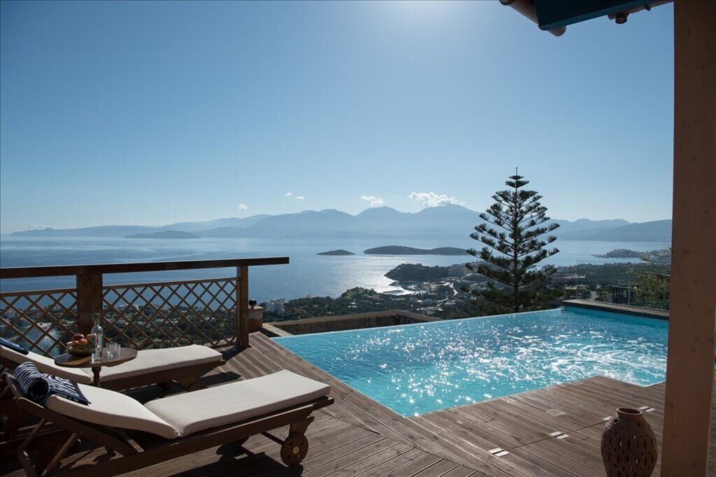 Villa en Heraclión, Grecia, 518 m² - imagen 1