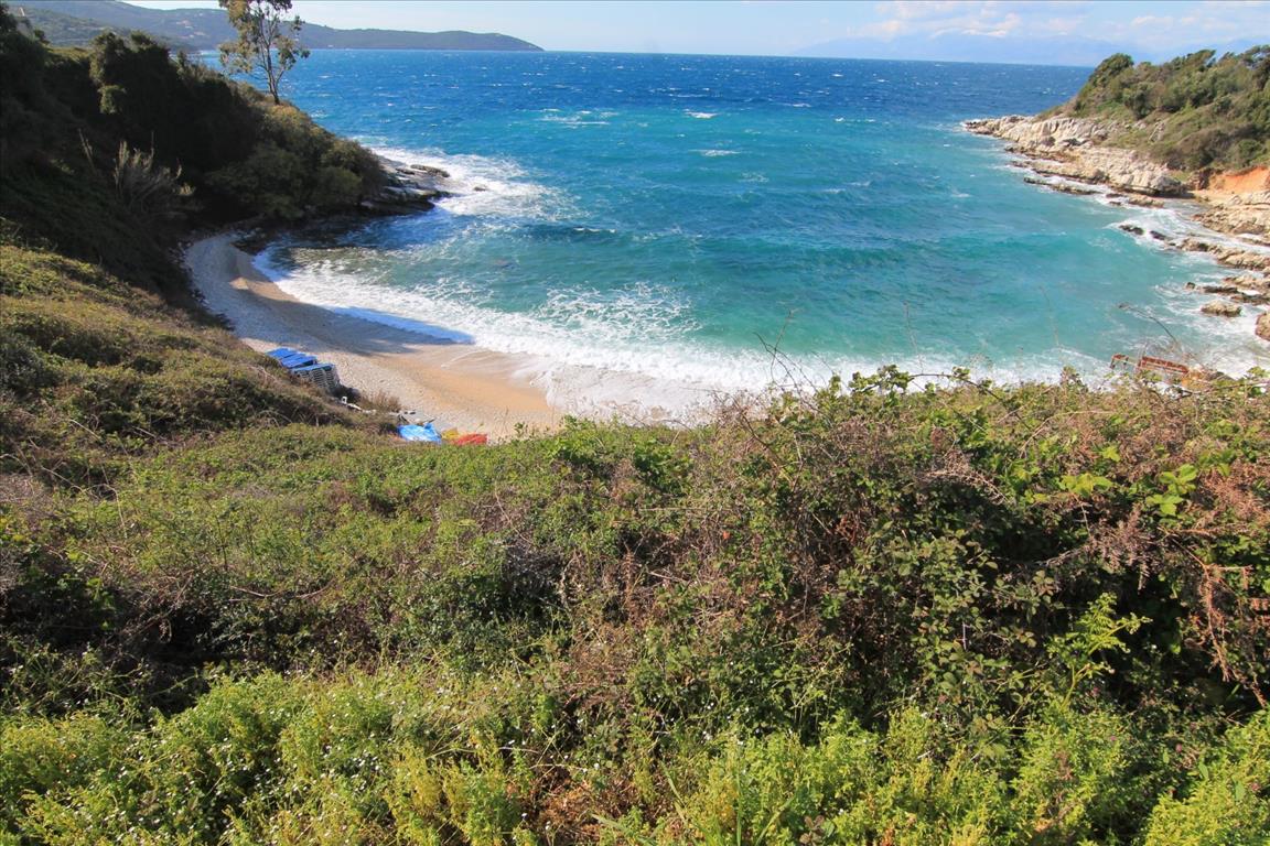 Land in Corfu, Greece, 1 500 m² - picture 1