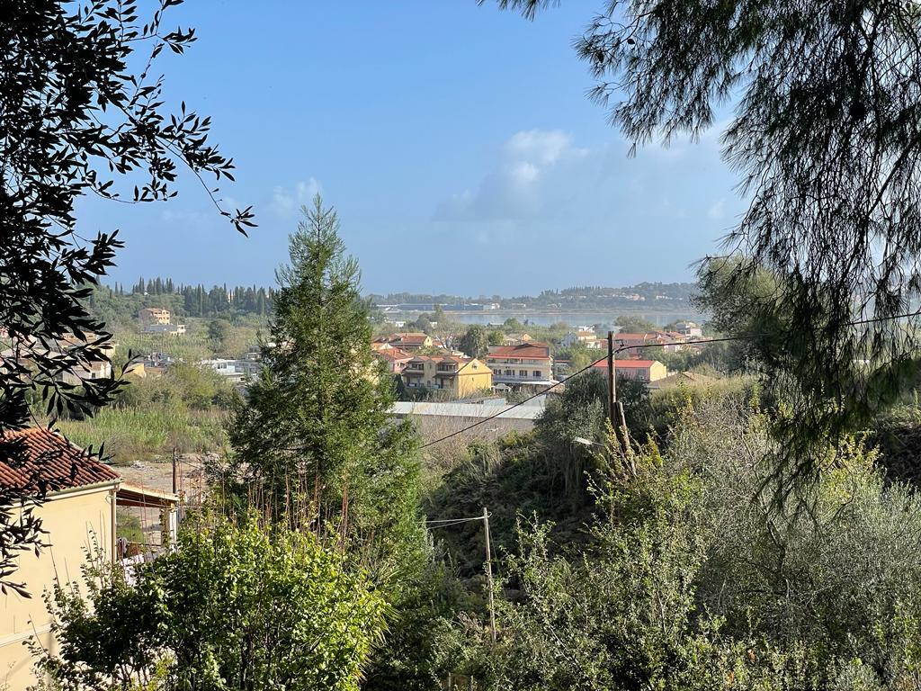 Terrain à Corfou, Grèce, 8 500 m² - image 1