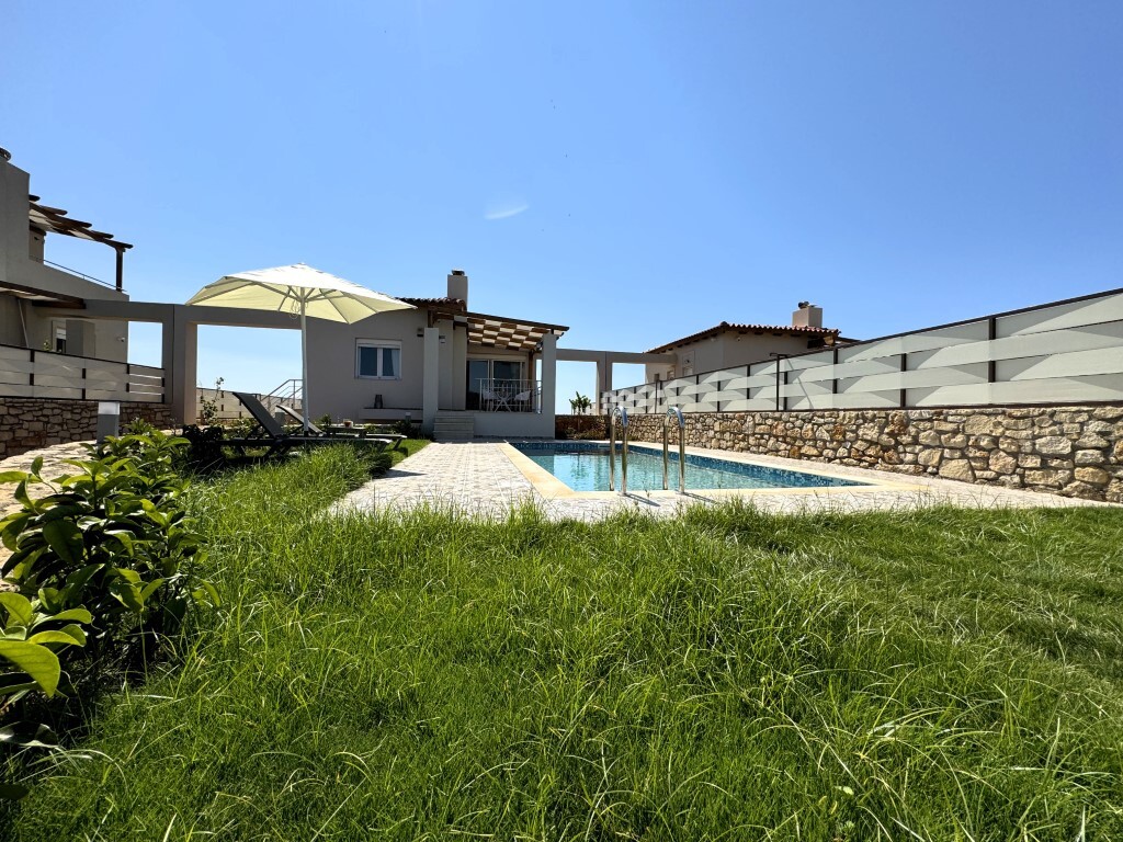Villa à Héraklion, Grèce, 92 m² - image 1