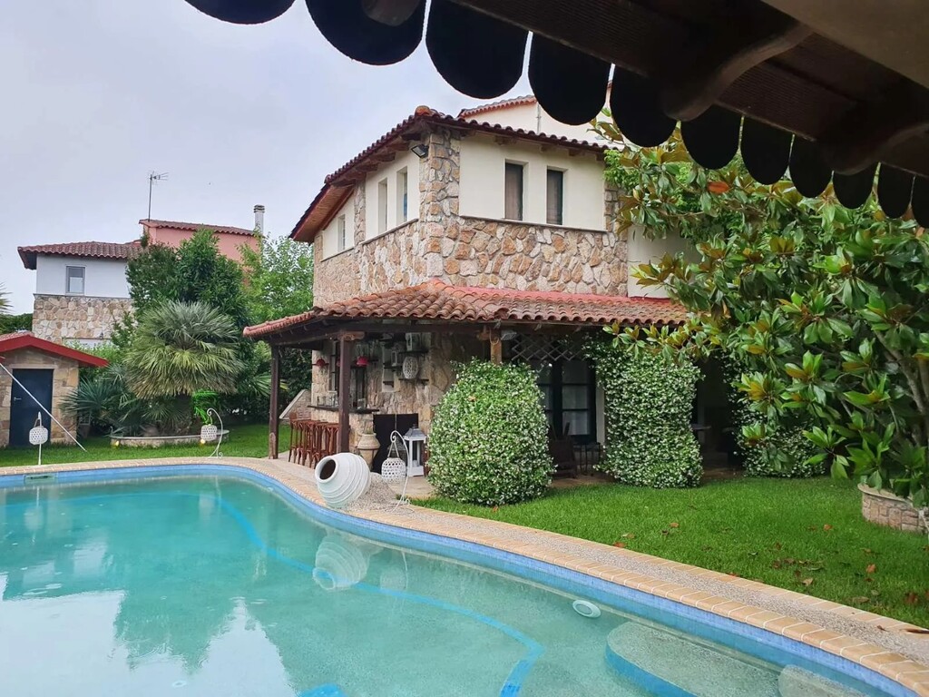 Villa in Kassandra, Griechenland, 200 m² - Foto 1