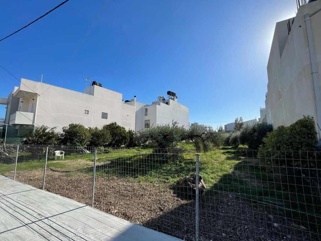 Terrain à Héraklion, Grèce, 1 002 m² - image 2