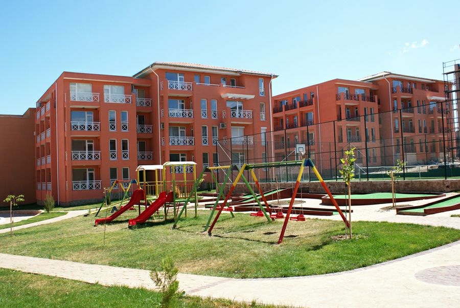 Flat at Sunny Beach, Bulgaria, 67 m² - picture 1