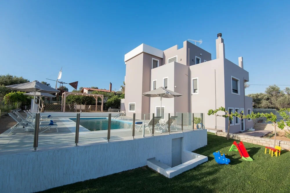 Villa en Heraclión, Grecia, 270 m² - imagen 2