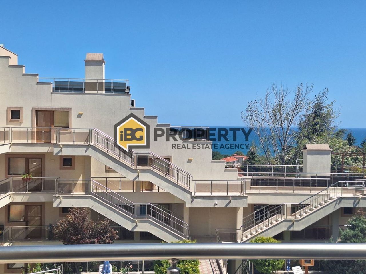 Appartement à Byala, Bulgarie, 50 m² - image 1