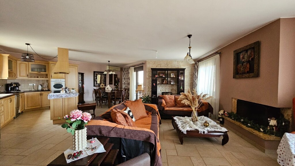 Appartamento a Heraklion, Grecia, 198 m² - foto 2