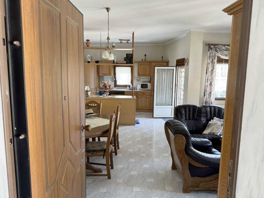 Flat in Olympiaki Akti, Greece, 90 m² - picture 2