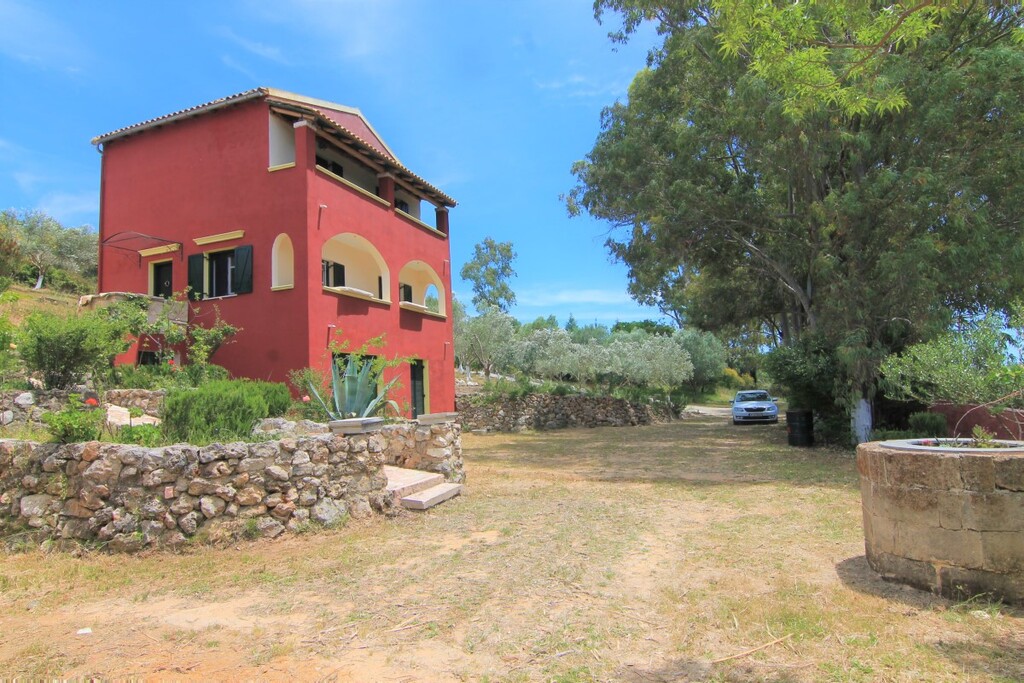 House in Corfu, Greece, 180 m² - picture 2