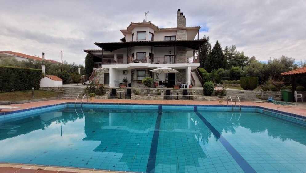 Villa in Thessaloniki, Greece, 475 m² - picture 2