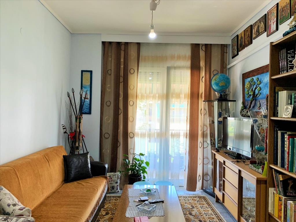 Flat in Thessaloniki, Greece, 73 m² - picture 2