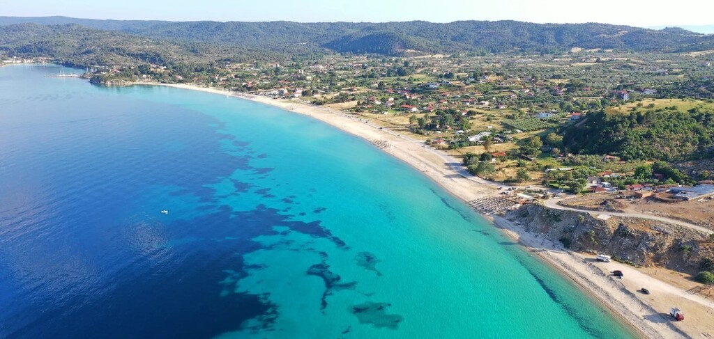 Land in Sithonia, Greece, 10 000 m² - picture 2