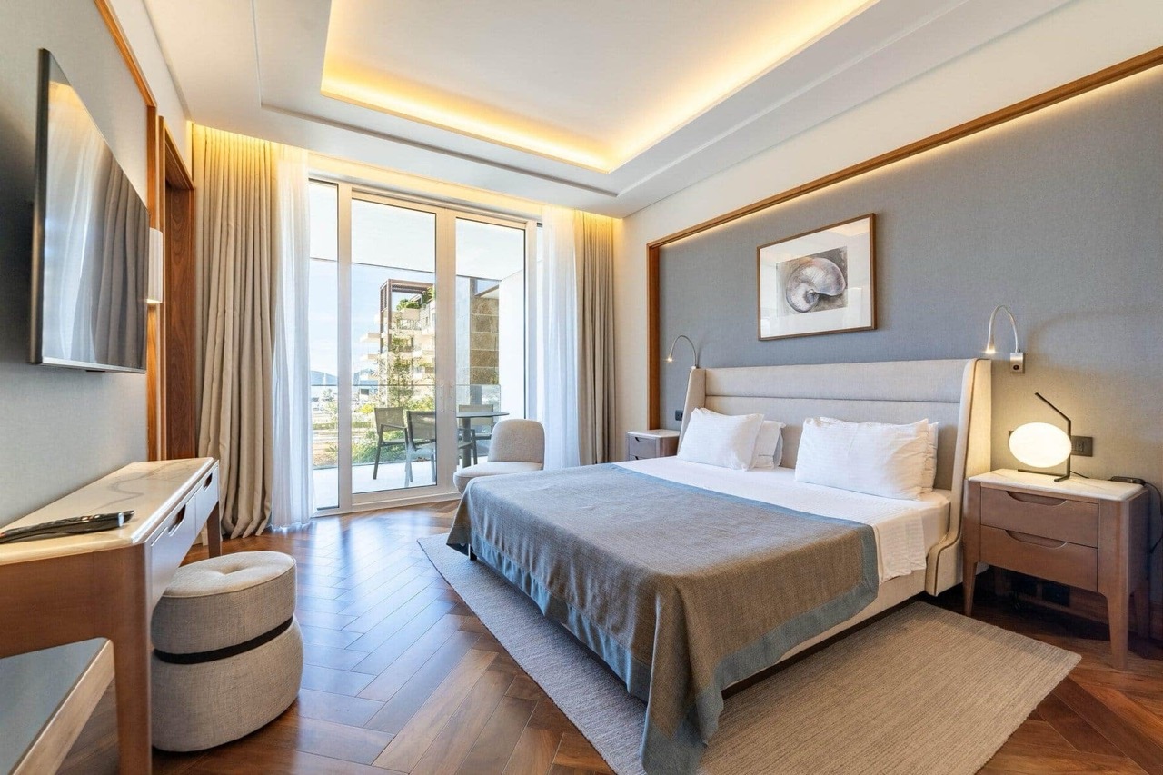 Piso en Tivat, Montenegro, 83 m² - imagen 11