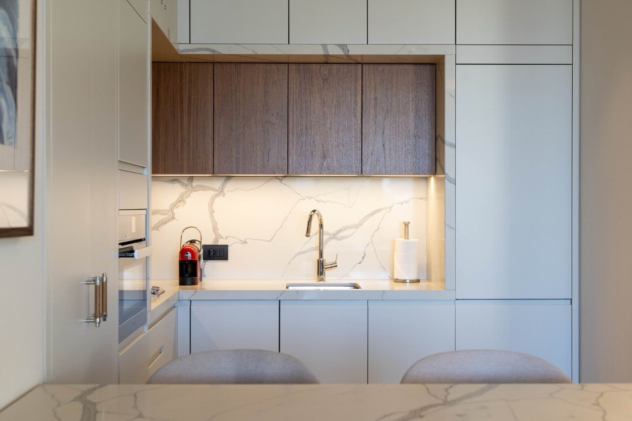 Piso en Tivat, Montenegro, 83 m² - imagen 8