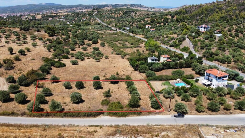 Land in Sithonia, Greece, 4 350 m² - picture 3