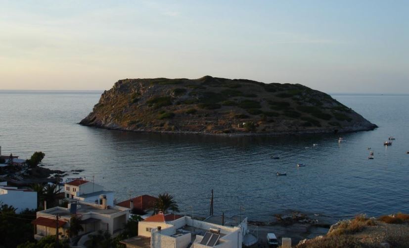 Land in Heraklion, Greece, 2 135 m² - picture 3