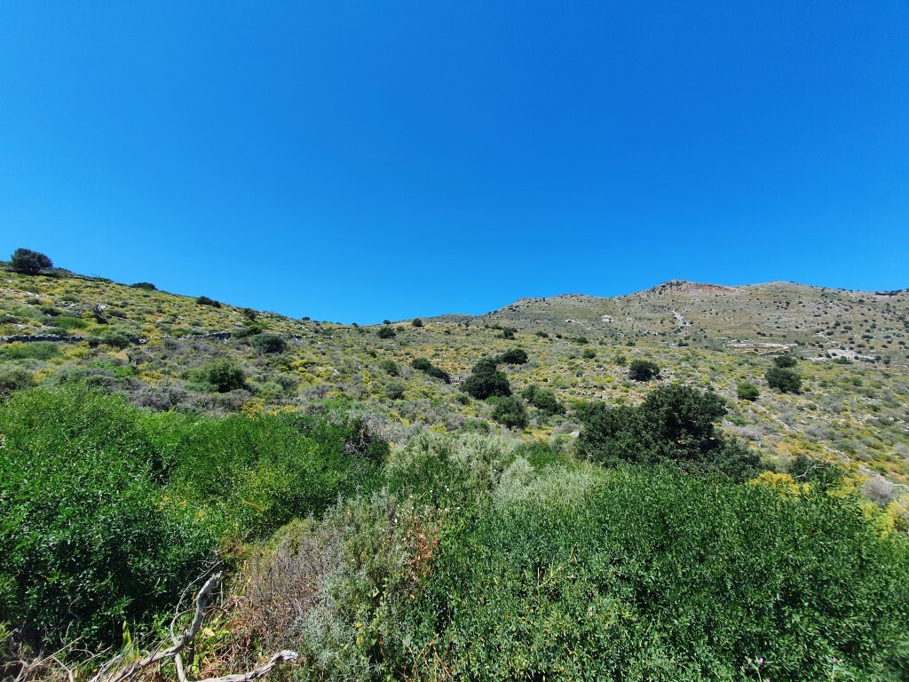 Land in Heraklion, Greece, 28 045 m² - picture 3