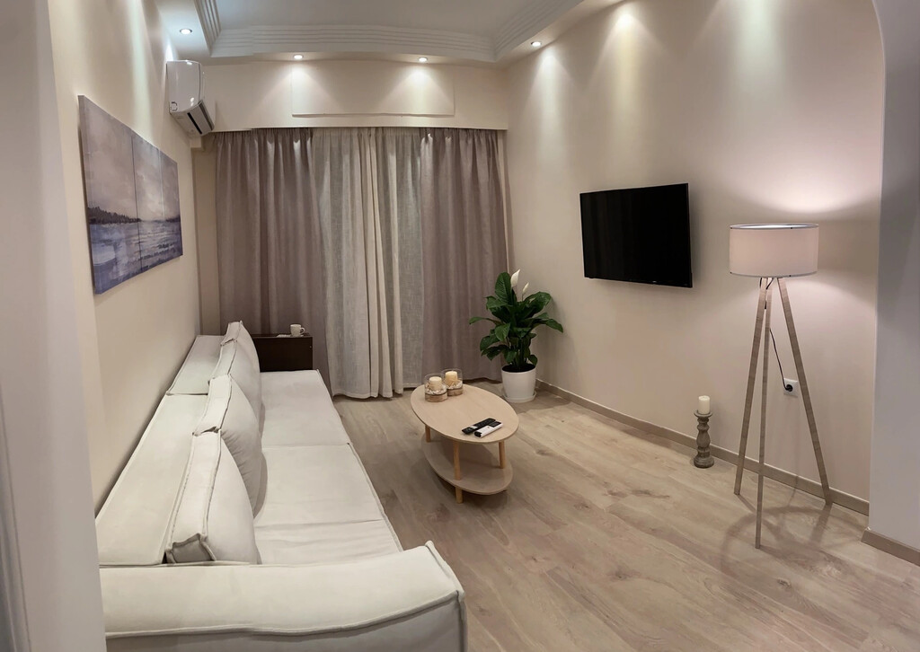 Flat in Athens, Greece, 67 m² - picture 3