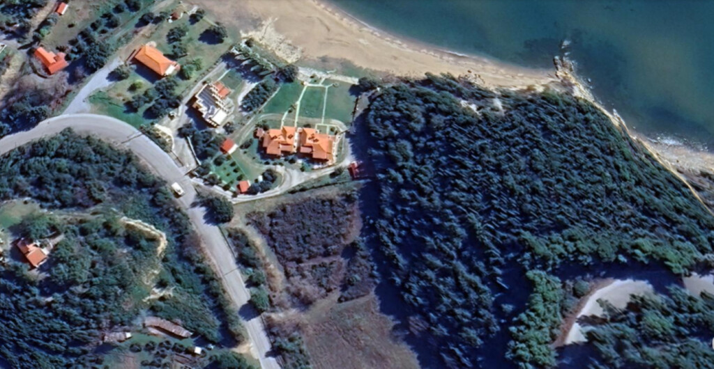 Land in Chalkidiki, Greece, 3 521 m² - picture 3